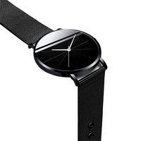 Montre à quartz pour homme 2024, fabrication chinoise, ultra-fine, bracelet en maille d'alliage, design simple et professionnel, boîtier en verre, cadran tendance