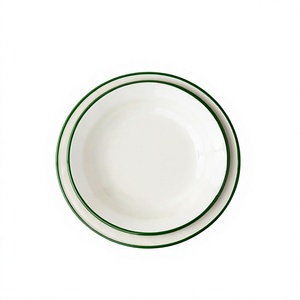 Assiette ronde en émail blanc avec bord vert, vaisselle minimaliste en métal plat, assiettes de service pour restaurant, vaisselle de table - Product Image 1