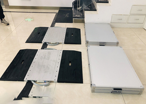 मोबाइल इलेक्ट्रॉनिक एक्सल लोड स्केल 20t40t lcd डिस्प्ले ओम ट्रक स्केल पोर्टेबल वाहन वजन प्रणाली विमानन एल्यूमीनियम मिश्र धातु - Product Image 2