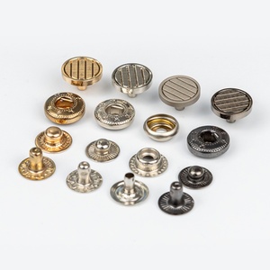 กระดุมแป๊กโลหะผสมสังกะสีแบบใหม่ ชุบเคลือบอย่างดี พร้อมสกรีนโลโก้ตามสั่ง สำหรับเสื้อผ้า - Product Image 1