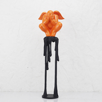 Sculpture d'ange pleurant abstraite moderne, figurine d'art en métal et marbre, ornement de bureau créatif, pour la maison, le hall d'hôtel, orange et noir