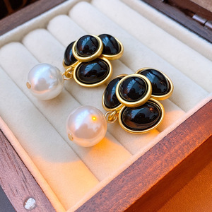 Bông tai nữ thời trang cao cấp mạ vàng kiểu dáng cổ điển, thiết kế sang trọng, bán buôn số lượng lớn Bestone - Product Image 5