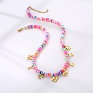 Lettres personnalisées collier de perles en argile polymère pour les femmes arc-en-ciel <span class=keywords><strong>poterie</strong></span> perle nom initiale en acier inoxydable mode enfants bijoux - Product Image 5
