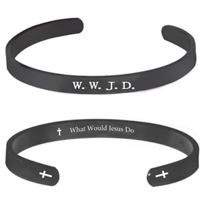 Venta al por Mayor de Camisetas Personalizadas con la Frase Cristiana W.W.J.D. Brazalete Impermeable de Acero Inoxidable Chapado en Oro Negro de 18K, Joyería Unisex, Brazalete de Regalo - Product Image 2