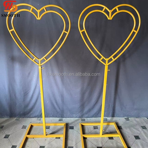 SMOOTH New Arrival 5ft Heart Shaped Metal <b>Stand</b> Golden Iron Wedding Aisle Floral Road Lead Decor - Product Image 2