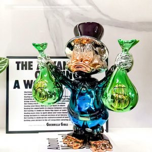 Escultura de Resina de Fibra de Vidrio Pintada a Mano, Modelo de Estatua de Scrooge McDuck, el Pato Millonario, en Color Dorado Cromado Personalizado - Product Image 1