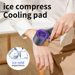 Mini <span class=keywords><strong>ventilateur</strong></span> de refroidissement USB portable pliable <span class=keywords><strong>avec</strong></span> fonction de <span class=keywords><strong>glace</strong></span> intégrée pour voiture, camping-car et usage domestique - Product Image 6
