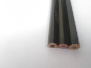 Fabrika özelleştirilmiş marka ve logo kalem yüksek kaliteli ofis altıgen ahşap kalem standart kalemler