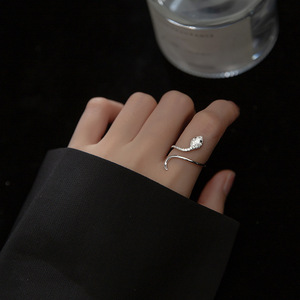 Serpiente de verano con temperamento de plata S925 con anillo de diamante, anillo de Animal personalizado para mujer, joyería