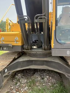 Excavatrice Volvo EC210 d'occasion avec cylindre à bras de flèche longue Garantie de 1 an sur le roulement de la boîte de vitesses du moteur à vendre - Product Image 5