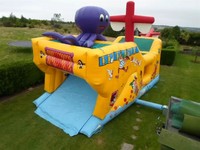 Bateau pirate géant gonflable Installations d'amusement multifonctionnelles, Galion pirate Multi activité, bateau pirate gonflable