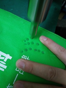 portatif de Machine De Soudage Par points Avec <span class=keywords><strong>Pistolet</strong></span> de soudage/SOUDEUSE par points ultrasonique tenu dans la main - Product Image 5