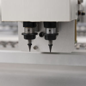 Machine SMT de bureau sans alimentation externe et machine de montage économique pour la <span class=keywords><strong>fabrication</strong></span> de <span class=keywords><strong>PCB</strong></span> d'ampoules LED - Product Image 4