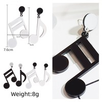Nouveau bref Punk symbole résine boucles d'oreilles pendantes noir blanc Note de musique acrylique boucles d'oreilles goutte pour les femmes bijoux de fête 2024