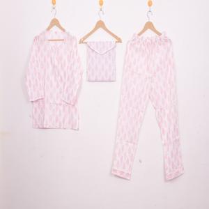 Conjunto de Pijama Floral Estampado a Mano para Mujer - Ropa de Dormir de Algodón Artesanal, Ropa de Verano Bohemia y Regalo de Loungewear - Product Image 2