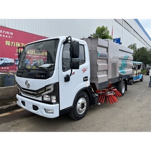 Camión barredor profesional Dongfeng 4x2, camión barredor de calles pequeño, camión de mantenimiento de carreteras - Product Image 1