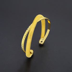 JXX Wholesale Gold Plated Brass Bangle Various Style Chunky <b>Bracelet</b> for Women Fashionable Cuff Bangle - Product Image 3
