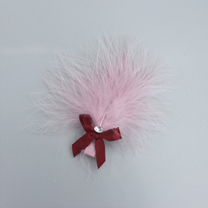 Naturel blanc et noir coloré teint motif plumes de dinde nouveauté bricolage artisanat <span class=keywords><strong>cheveux</strong></span> accessoire décor dinde <span class=keywords><strong>plume</strong></span> épingle à <span class=keywords><strong>cheveux</strong></span> - Product Image 4