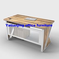 Bureau de direction moderne en forme de L en bois de taille standard