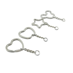 Bán Buôn Tùy Chỉnh Màu Sắc Thiết Kế Dễ Thương Tình Yêu Hình Trái Tim Kim Loại <span class=keywords><strong>Key</strong></span> Chain Flat <span class=keywords><strong>Key</strong></span> <span class=keywords><strong>Ring</strong></span> Cho Quà Tặng - Product Image 1