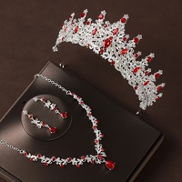Parure de bijoux vintage en alliage, collier, boucles d'oreilles, strass rouges, accessoires de cheveux pour anniversaire, ensemble trois pièces pour mariée et robe de mariée