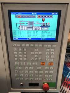 Machine de moulage par injection plastique double deux-en-un <span class=keywords><strong>pour</strong></span> pinces à cheveux/peignes/bassines/seau en plastique, 140T, 180T, 240T, couleurs mélangées, fabriquée en Chine - Product Image 6