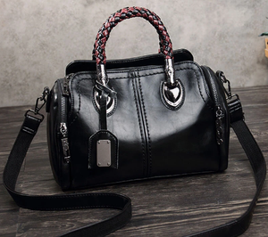 Sac à main polyvalent en PU pour femme, personnalisable, haute qualité, collection 2026 - Product Image 2