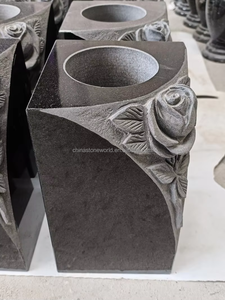 <span class=keywords><strong>Vases</strong></span> carrés <span class=keywords><strong>en</strong></span> pierre sculptée de fleurs funéraires <span class=keywords><strong>en</strong></span> <span class=keywords><strong>granit</strong></span> noir de Shanxi, Chine, SW STONE - Product Image 5