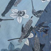 Tissu denim imprimé écoresponsable 30S 100% Lyocell motif floral Colibri, couleur résistante, échantillon personnalisé, MOQ 300M, pour femmes et filles