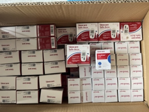 เครื่องวัดระดับน้ำตาลในเลือด <span class=keywords><strong>Sinocare</strong></span> Safe Accu พร้อมระบบเสียงพูด ไม่ต้องใช้รหัส  50 แผ่นทดสอบ - Product Image 6