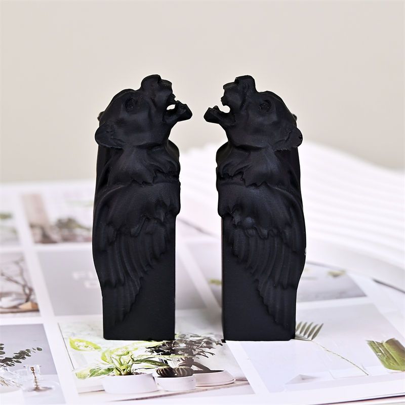 แกะสลักลายสิงโตหินออบซิเดียนสีดำ