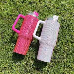 En stock, possibilité de choisir la couleur, gobelet de voyage personnalisé de 40 oz avec strass, tasse de voiture avec poignée et couvercle - Product Image 4