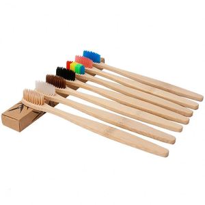 Venta al por mayor cepillo de dientes de bambú para adultos con cerdas suaves plástico Caddy madera bambú carbón Material cepillos de limpieza - Product Image 1