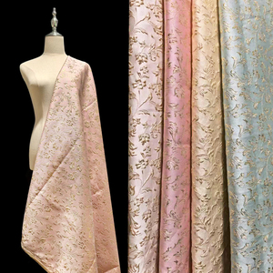 Nouveau Stock Chine <span class=keywords><strong>Textile</strong></span> <span class=keywords><strong>Fournisseur</strong></span> 100% polyester Tissé Personnaliser Mode 3D Fleur Fil Teint Brocart Jacquard Tissus pour Robe - Product Image 1