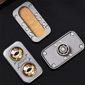 Jouets anti-stress EDC exquis en forme de hibou, spinner anti-stress en alliage de zinc, slider anti-stress personnalisé, jouet anti-stress et de relaxation pour le bureau - Product Image 3