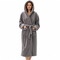 Robes pour femmes Peignoir à capuche en polaire de luxe Peluche Long Spa Robe Femme élégante