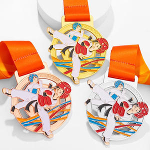 Médailles de sport personnalisées en alliage de zinc poli pour enfants, Taekwondo, Karaté, Cyclisme, Tennis, Randonnée - Product Image 1