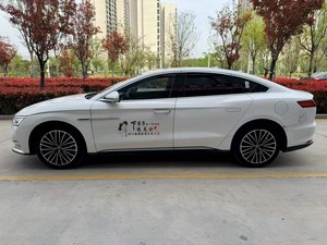 BYD Han 2020 2021 2022 DM-i 121KM Versión Premium LHD Híbrido <span class=keywords><strong>Enchufable</strong></span> Sedán de <span class=keywords><strong>Segunda</strong></span> <span class=keywords><strong>Mano</strong></span> Coche de Nueva Energía Para Exportación - Product Image 5
