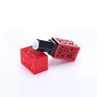 Tube à rouge à lèvres rétro de style chinois, noir et rouge, ajouré, carré, avec bouchon à vis en plastique, 3,5 g
