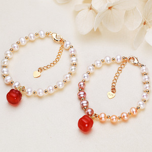 Parures de bijoux fins en gros, petit pendentif en agate goutte d'eau, pendentif en persimmon, bracelets en perles d'eau douce Ruyi - Product Image 1