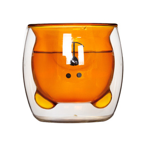 <span class=keywords><strong>Verre</strong></span> à <span class=keywords><strong>double</strong></span> <span class=keywords><strong>paroi</strong></span> en borosilicate haut personnalisé coloré <span class=keywords><strong>pas</strong></span> <span class=keywords><strong>cher</strong></span> mignon gros <span class=keywords><strong>verre</strong></span> clair thé tasse à café ours brun tasse en <span class=keywords><strong>verre</strong></span> - Product Image 4