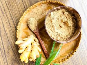 <b>Ginger</b> <b>Powder</b> Blended Dried Single Herb Spice Natural Organic Ingredient for Cooking and Health - Product Image 1
