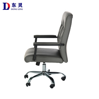 DLC-B722 la dernière chaise de patron Soft Package Chaise de bureau confortable et rentable.