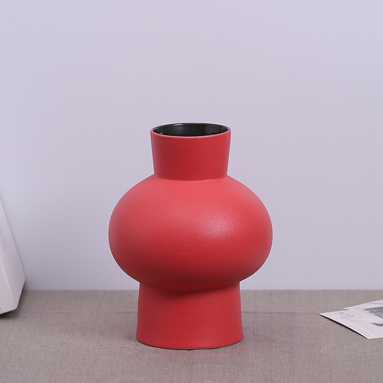 Simple and creative living room decoration flower arrangement red lantern shape ceramic vase
