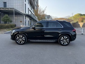 El <span class=keywords><strong>Mercedes</strong></span>-Benz <span class=keywords><strong>GLE</strong></span> <span class=keywords><strong>350</strong></span> <span class=keywords><strong>4MATIC</strong></span> 2024, un Elegante SUV Profesional <span class=keywords><strong>de</strong></span> Gasolina, es Asequible - Product Image 4