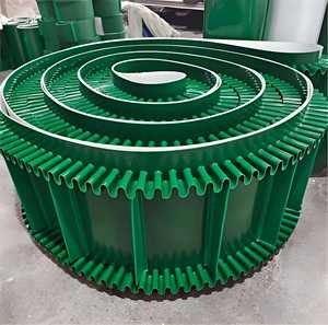 Yüksek kaliteli PVC konveyör bantları, ambalaj ve gıda lojistiği endüstrisinde endüstriyel malzeme taşımacılığı için kullanılır. - Product Image 1