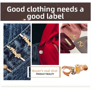 Badge in Metallo Personalizzati con Logo, <span class=keywords><strong>Etichette</strong></span> Rettangolari <span class=keywords><strong>per</strong></span> <span class=keywords><strong>Abbigliamento</strong></span>, Borse, Cappelli e Accessori - Product Image 4