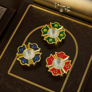 Élégant Reliquaire en alliage plaqué or Orné Catholique Relique Titulaire Monstrance Custodias Catolicas Ucaristicas Relicarios - Product Image 2