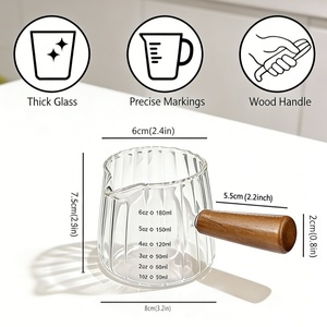 Verre doseur à double <span class=keywords><strong>bec</strong></span> <span class=keywords><strong>verseur</strong></span> de 180 ml avec poignée en bois, verre à espresso côtelé vertical, verre borosilicate résistant à la chaleur - Product Image 5