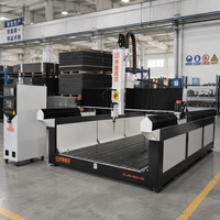 Machine de fraisage CNC à 3 axes à châssis rigide, équipée d'une table de travail à rainures en T pour la fabrication de moules en nid d'abeille en aramide et en polyuréthane